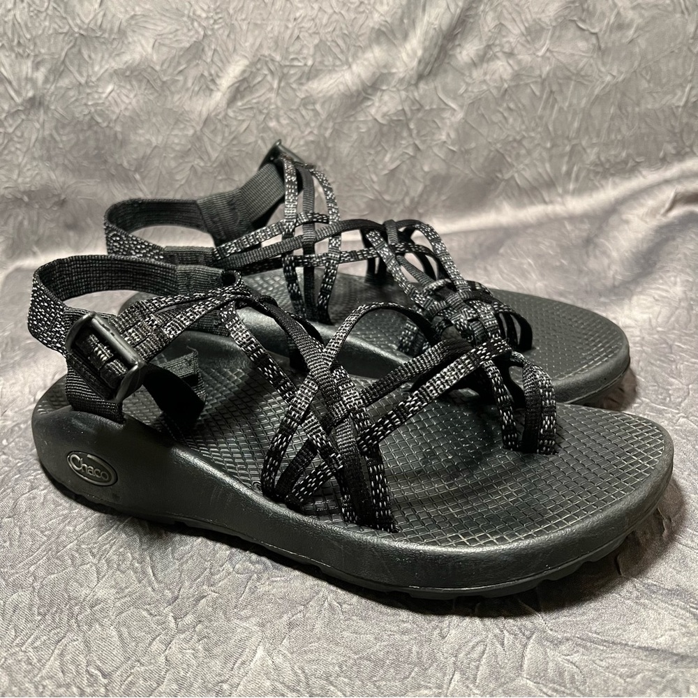 Chaco Sandals Size 9 - Picture 2 of 7